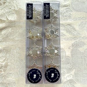 Silver napkins rings